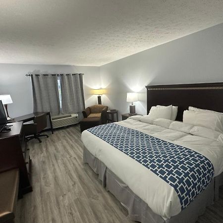 I65 Studio Suites Scottsburg Eksteriør bilde