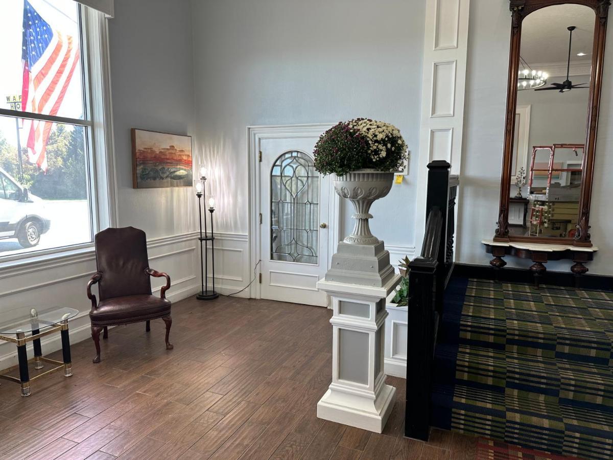 I65 Studio Suites Scottsburg Eksteriør bilde