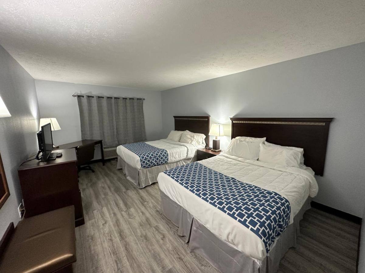 I65 Studio Suites Scottsburg Eksteriør bilde